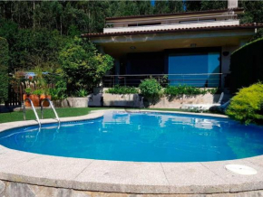 Casa con piscina Sanxenxo